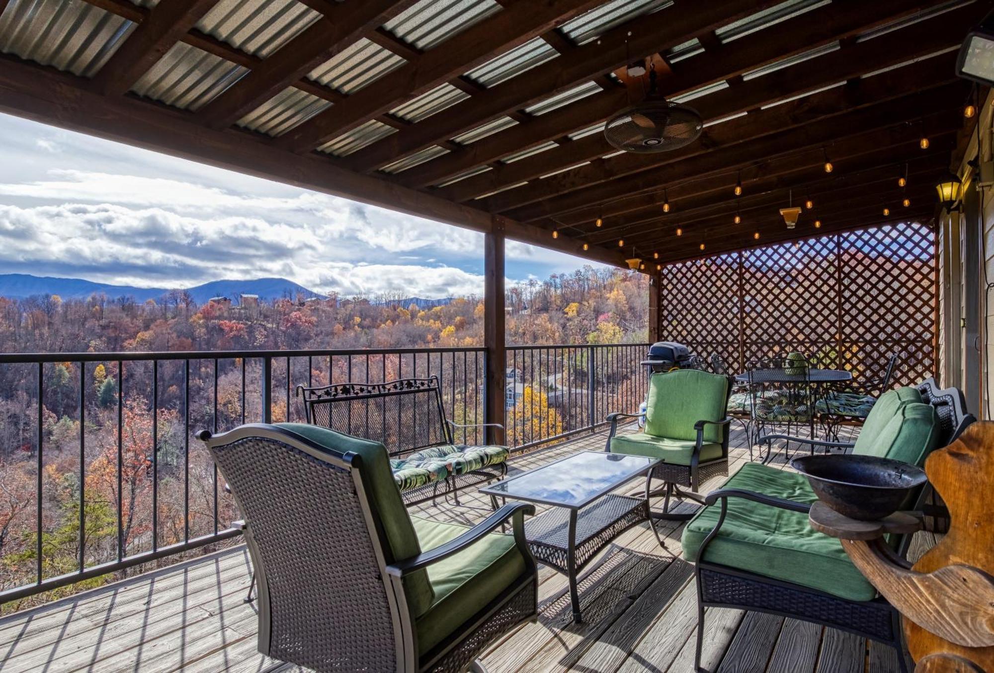 A Million Dollar View- Get 951 Worth Of Free Area Attraction Tickets For Each Paid Day! Villa Gatlinburg Exterior photo