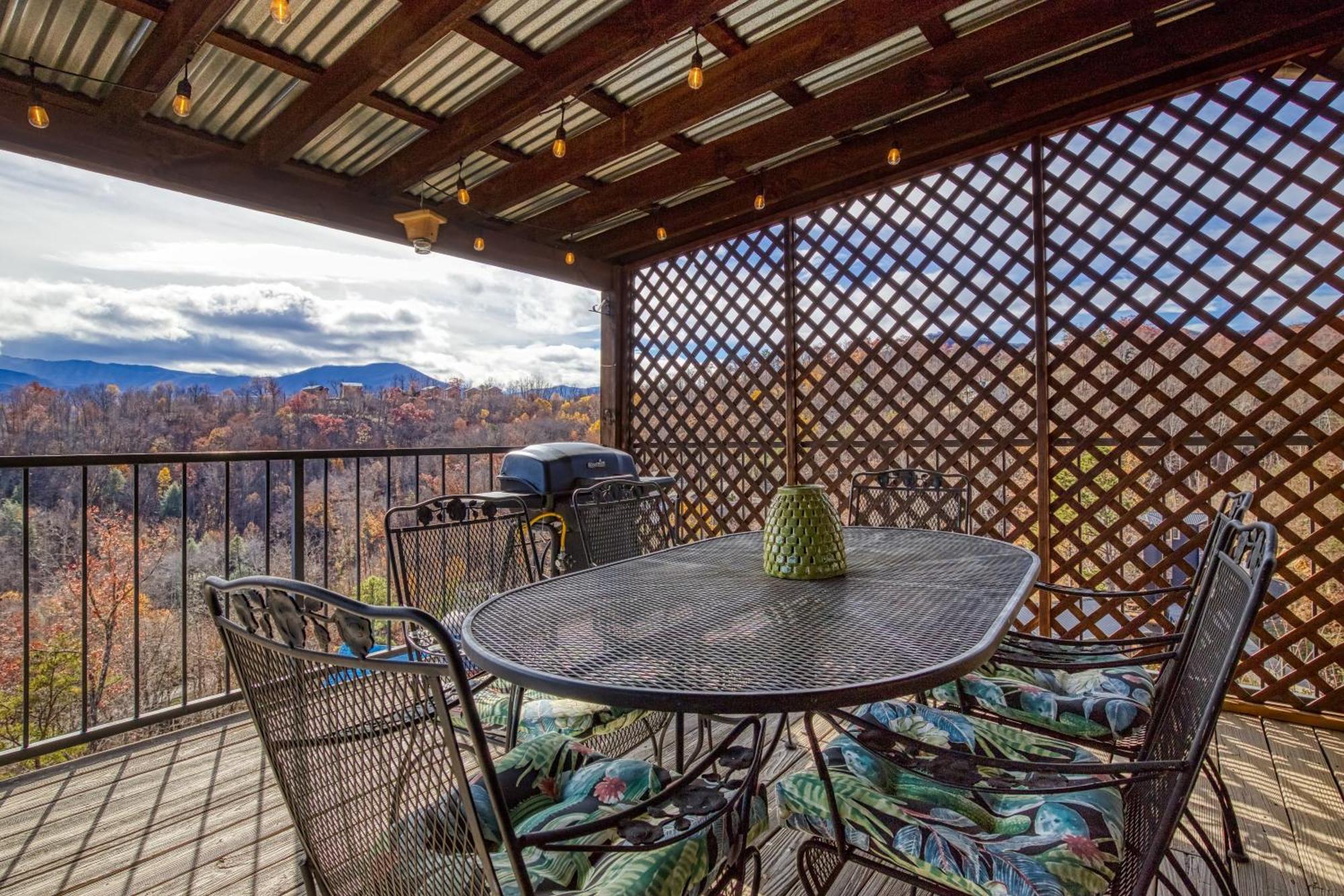 A Million Dollar View- Get 951 Worth Of Free Area Attraction Tickets For Each Paid Day! Villa Gatlinburg Exterior photo
