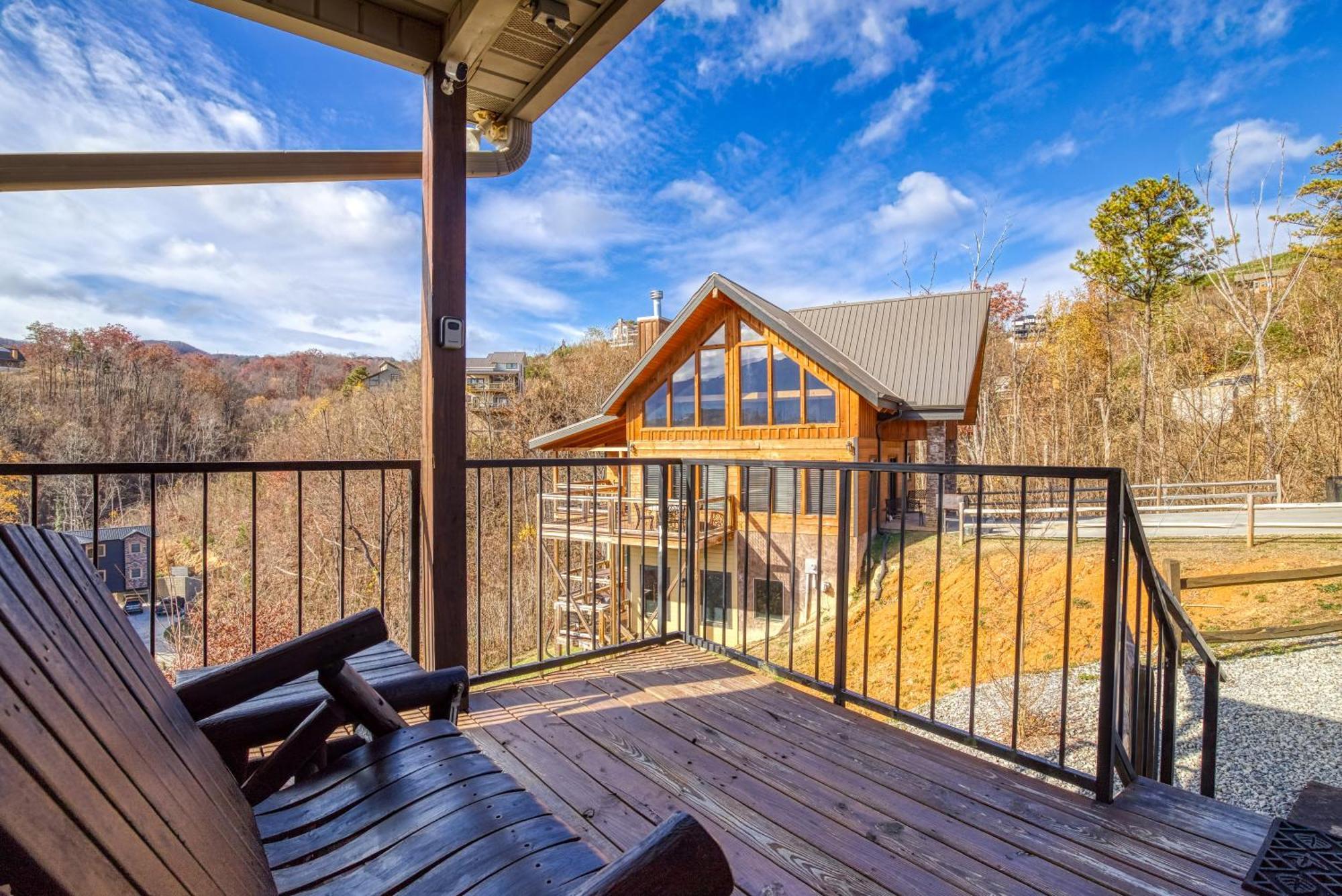 A Million Dollar View- Get 951 Worth Of Free Area Attraction Tickets For Each Paid Day! Villa Gatlinburg Exterior photo