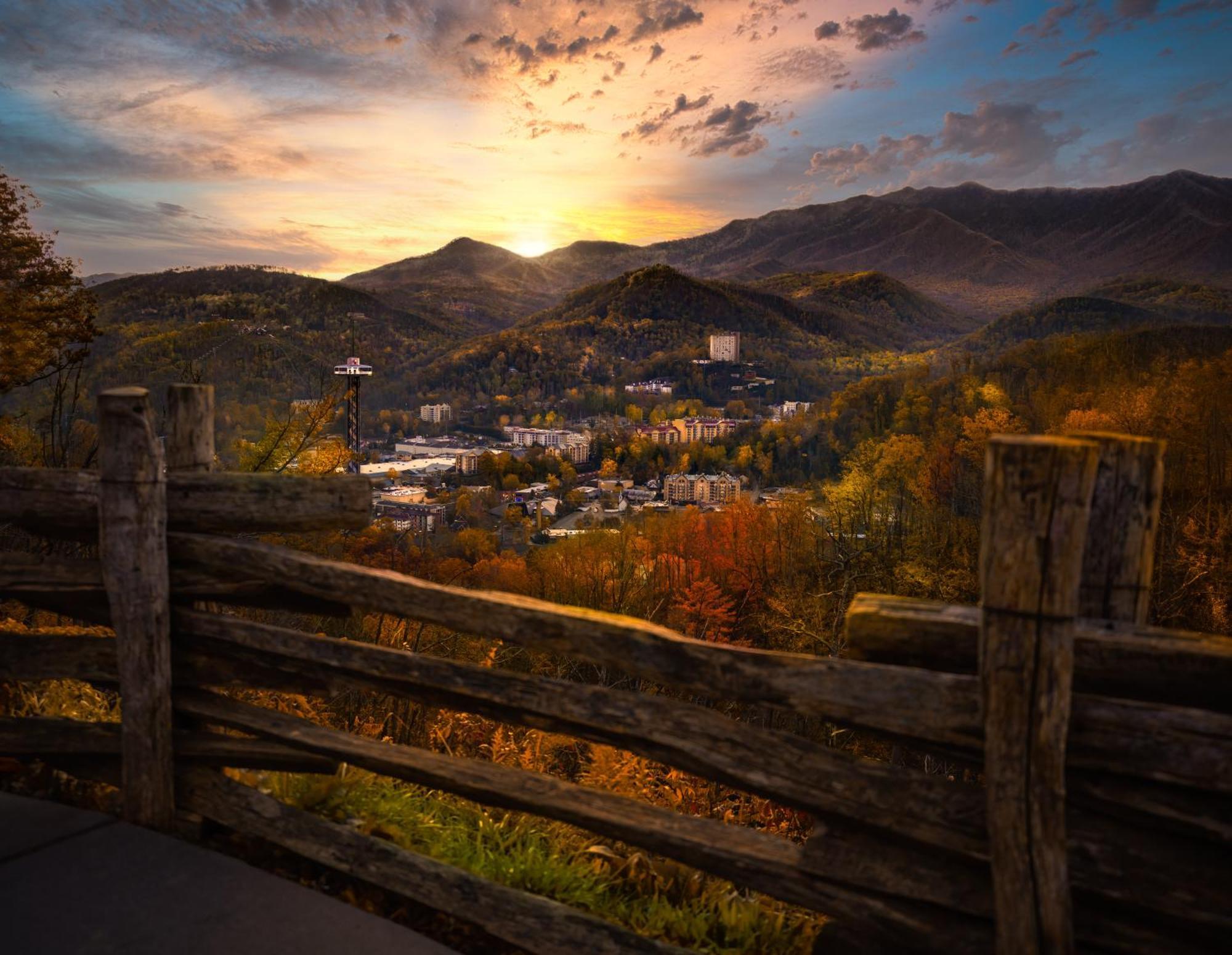 A Million Dollar View- Get 951 Worth Of Free Area Attraction Tickets For Each Paid Day! Villa Gatlinburg Exterior photo